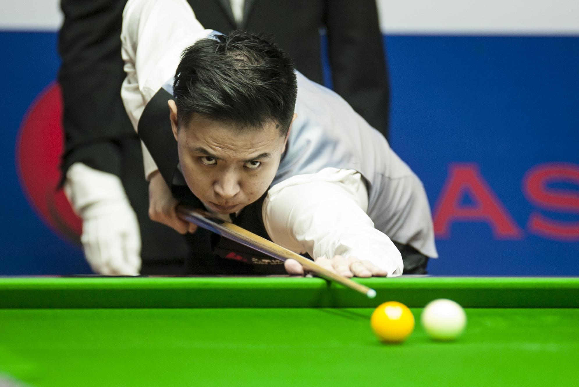 多次威胁沃 多次威胁沃